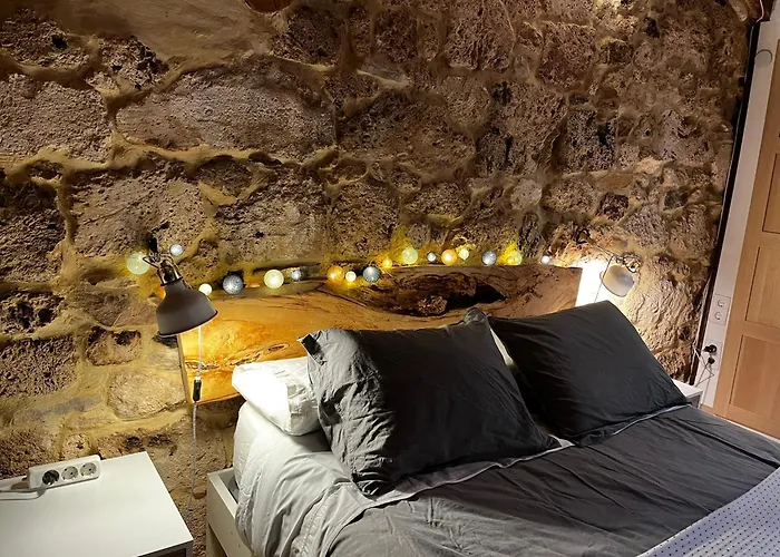 La Milana, * Orbaneja del Castillo