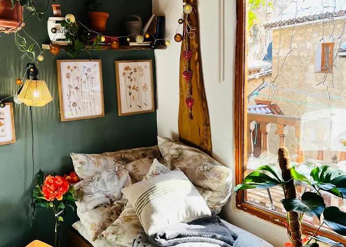 La Milana, Hébergement de vacances *